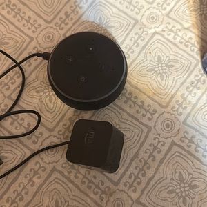 Alexa dot